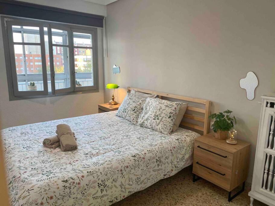 Acogedor Apartamento A 5 Min Del Ave Zaragoza Kültér fotó
